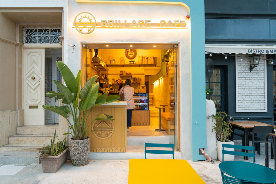 Spinola, St. Julian's cafe